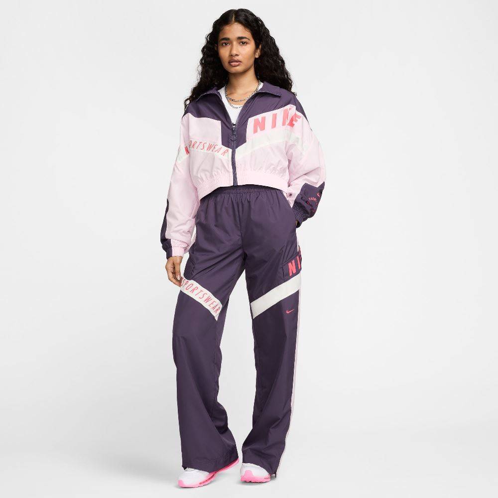 NIKE NSW WOMENS WOVEN STREET JKT