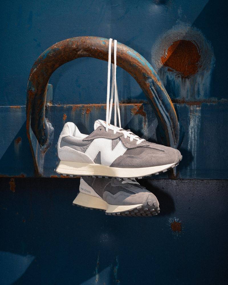 NEW BALANCE 327 LIFESTYLE SNEAKERS