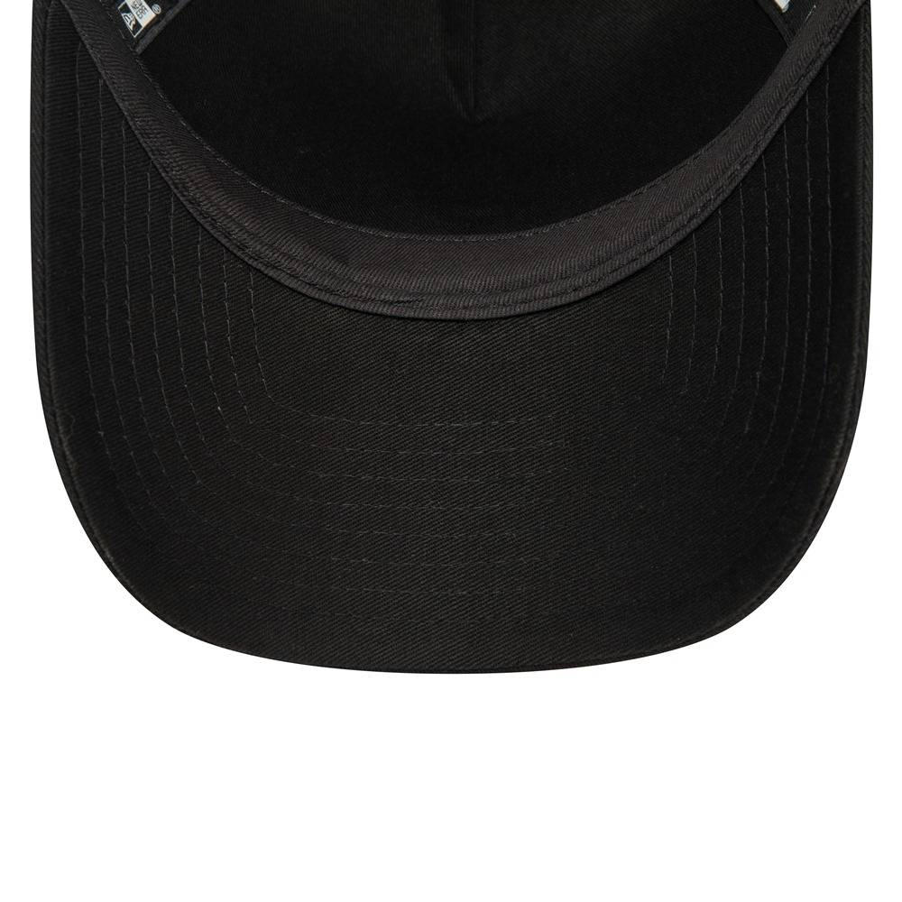 NEW ERA METALLIC TRUCKER CHICAGO BULLS