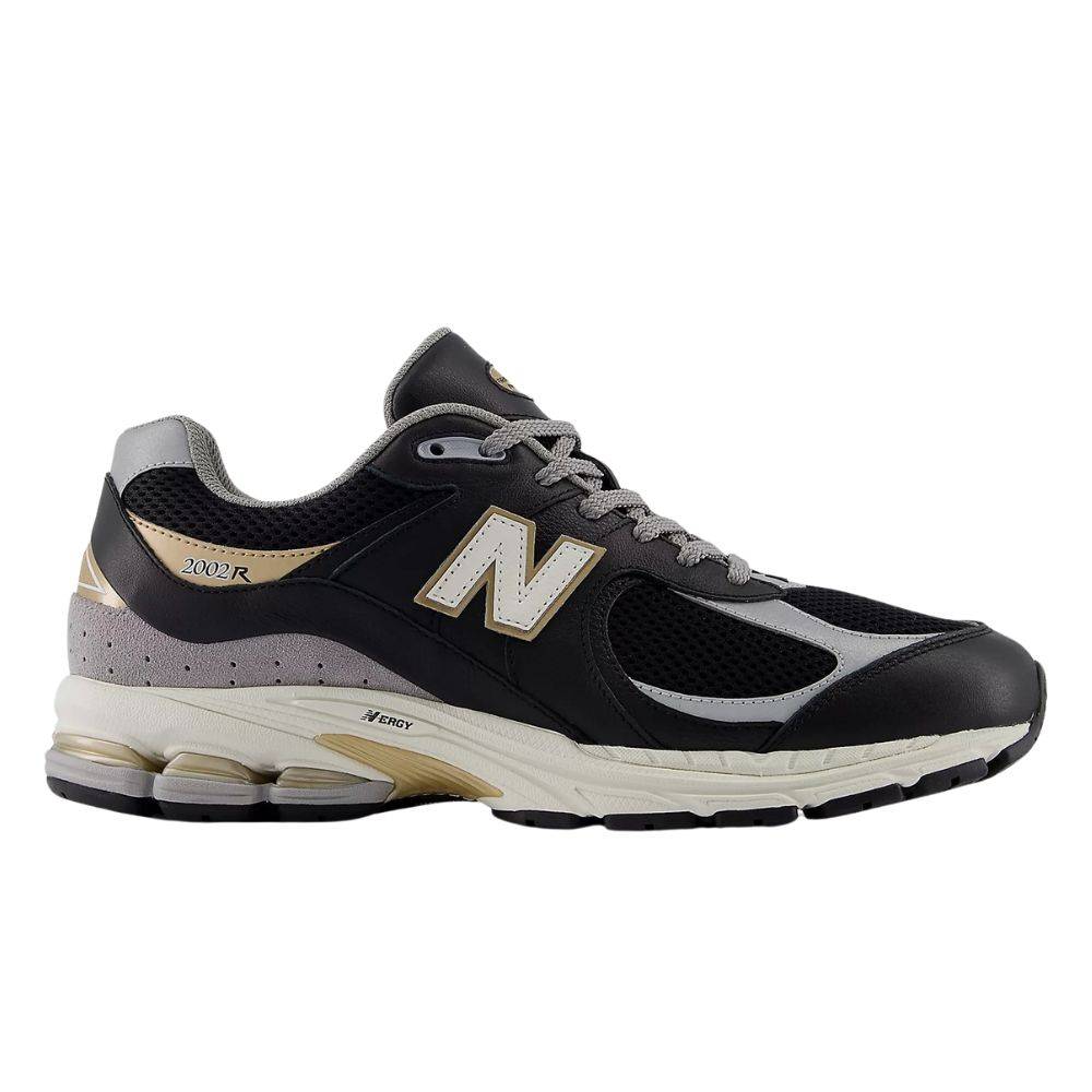 NEW BALANCE 2002R LIFESTYLE SNEAKERS