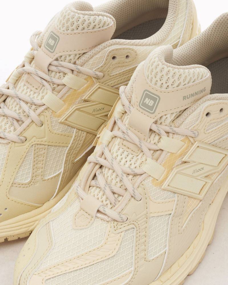 NEW BALANCE 1906R LIFESTYLE SNEAKERS