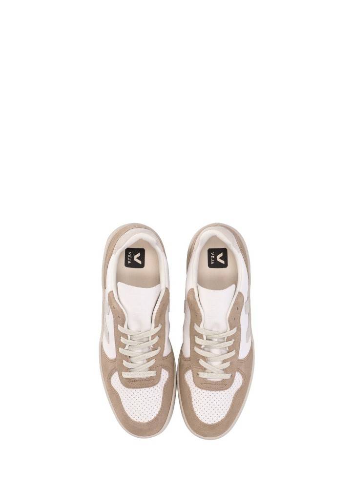 VEJA V-90 CHROME-FREE LEATHER RETRO SNEAKERS