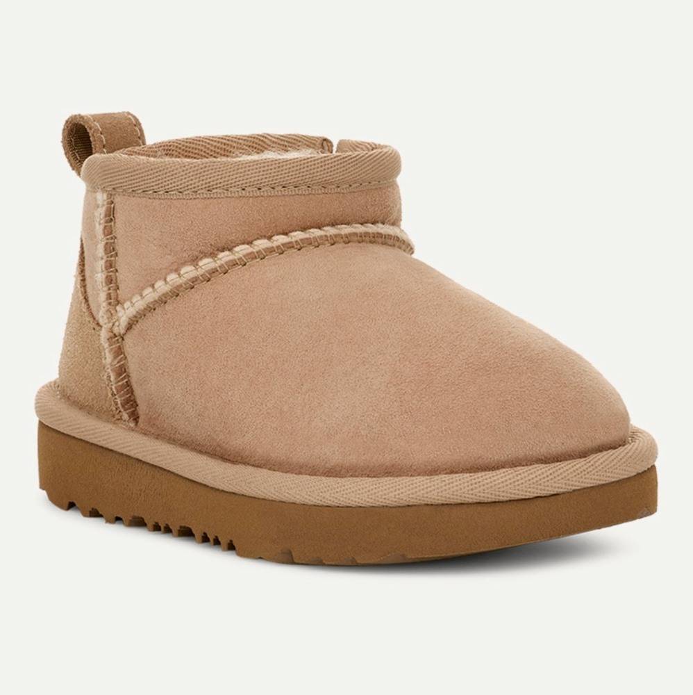 UGG CLASSIC ULTRA MINI TODDLER BOOT