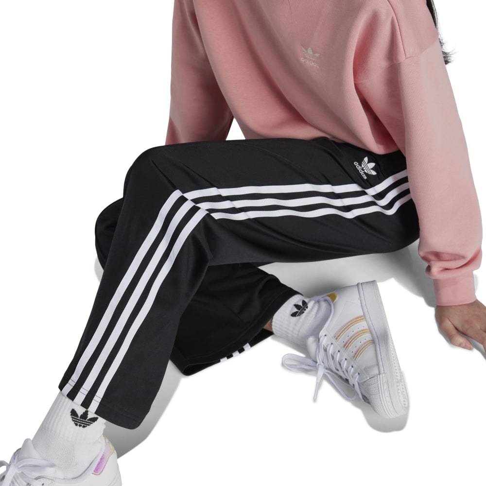 ADIDAS WIDE PANTS