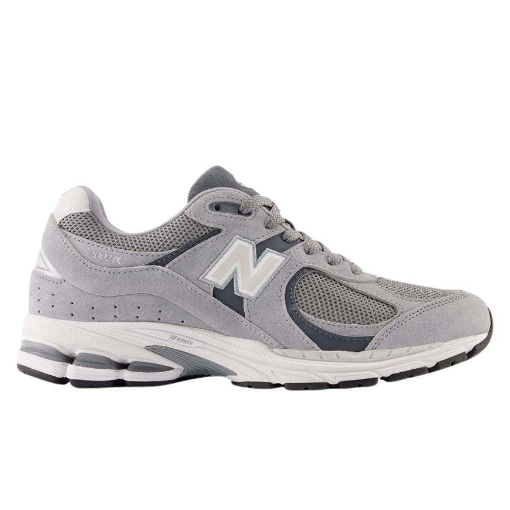 NEW BALANCE 2002R LIFESTYLE SNEAKERS