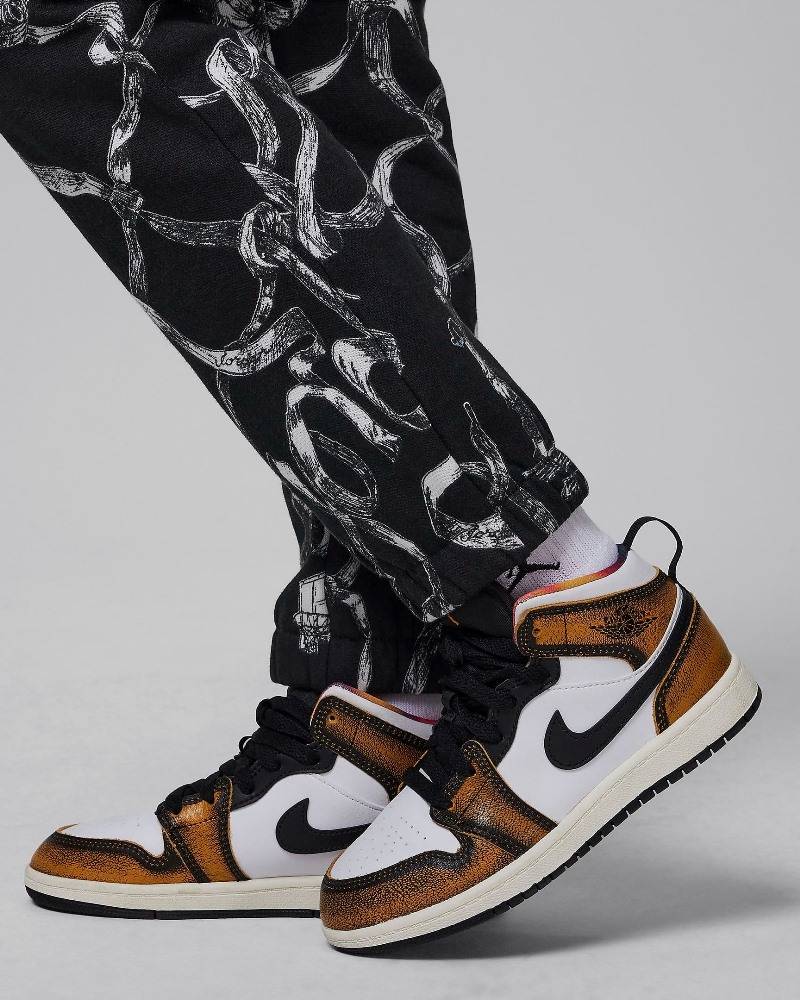 NIKE JORDAN GIRLS WJ BRKLYN FLEECE ALL OVER PRINT PANT