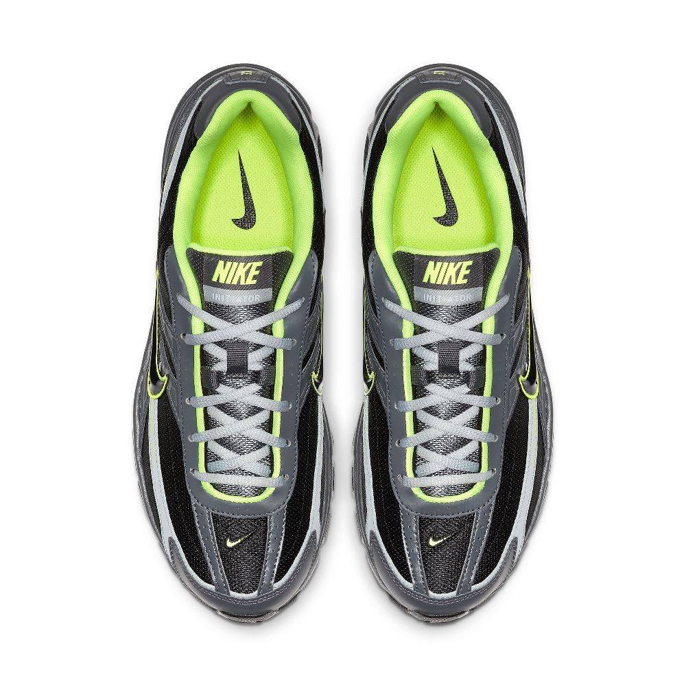 NIKE INITIATOR SHOES