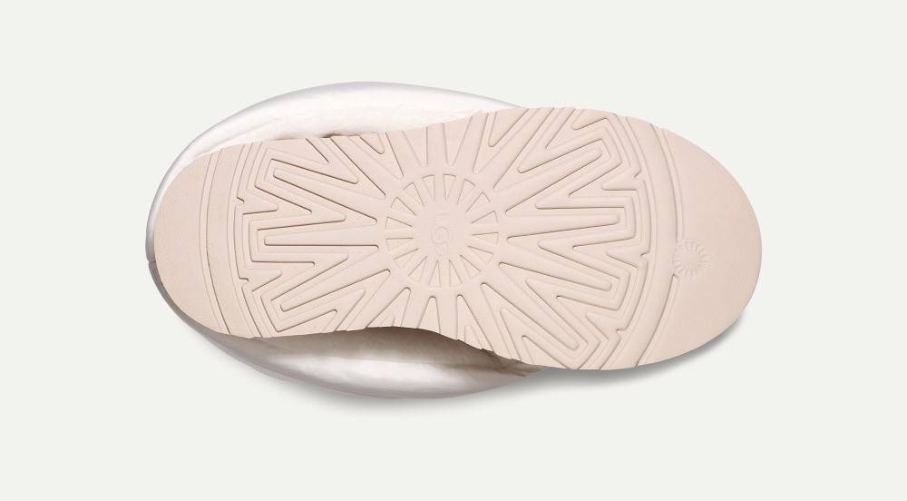 UGG CLASSIC MINI DIPPER PUFFER