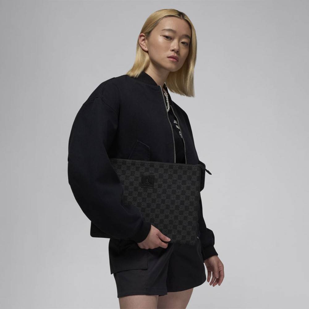 NIKE JORDAN MONOGRAM POUCH
