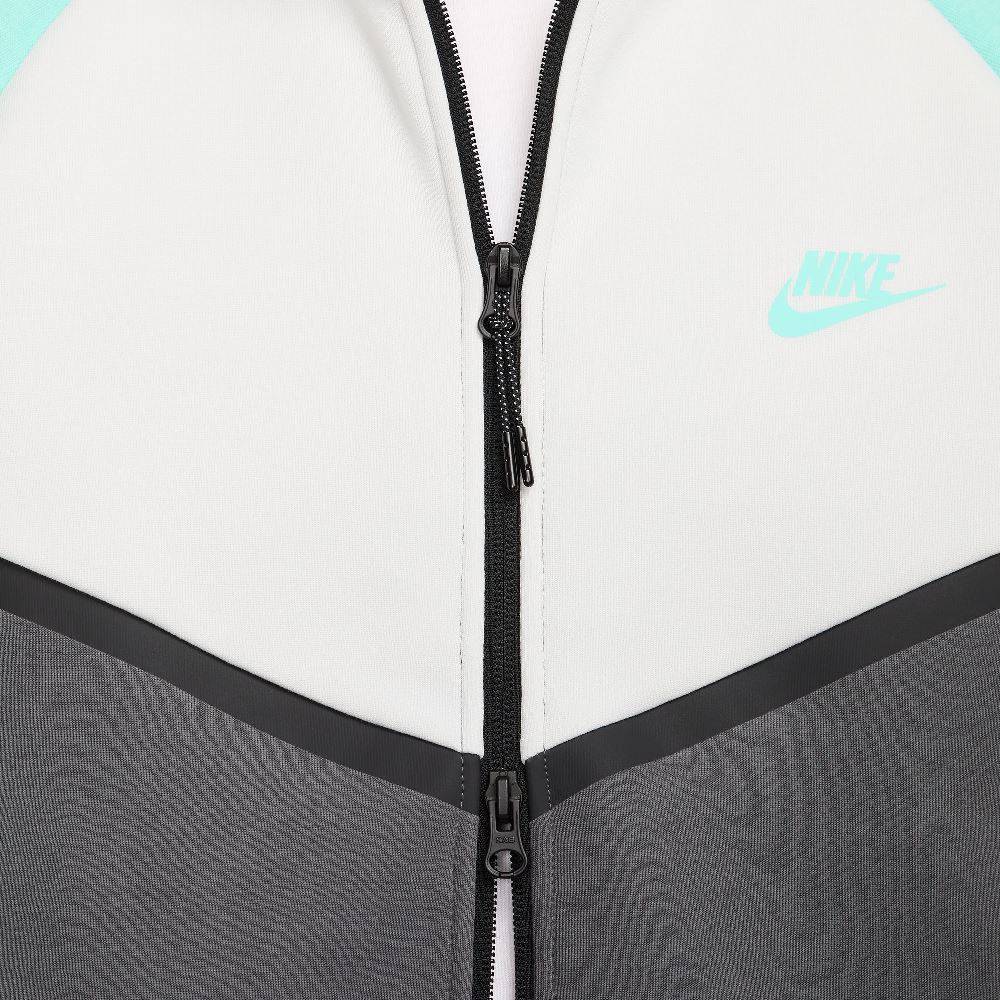 NIKE TECH FLEECE FULL-ZIP WINTER HOODIE