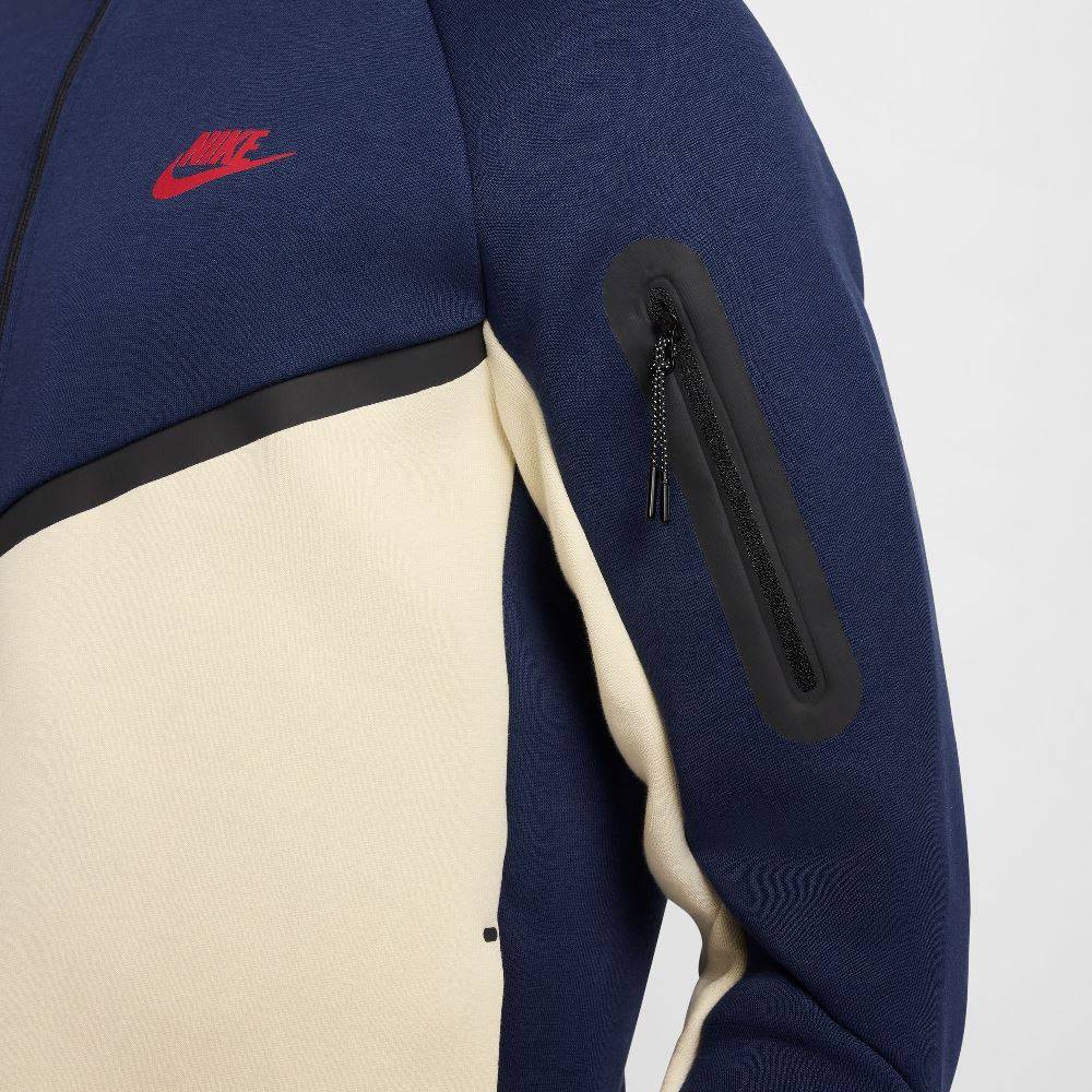 NIKE TECH FLEECE FULL-ZIP WINTER HOODIE