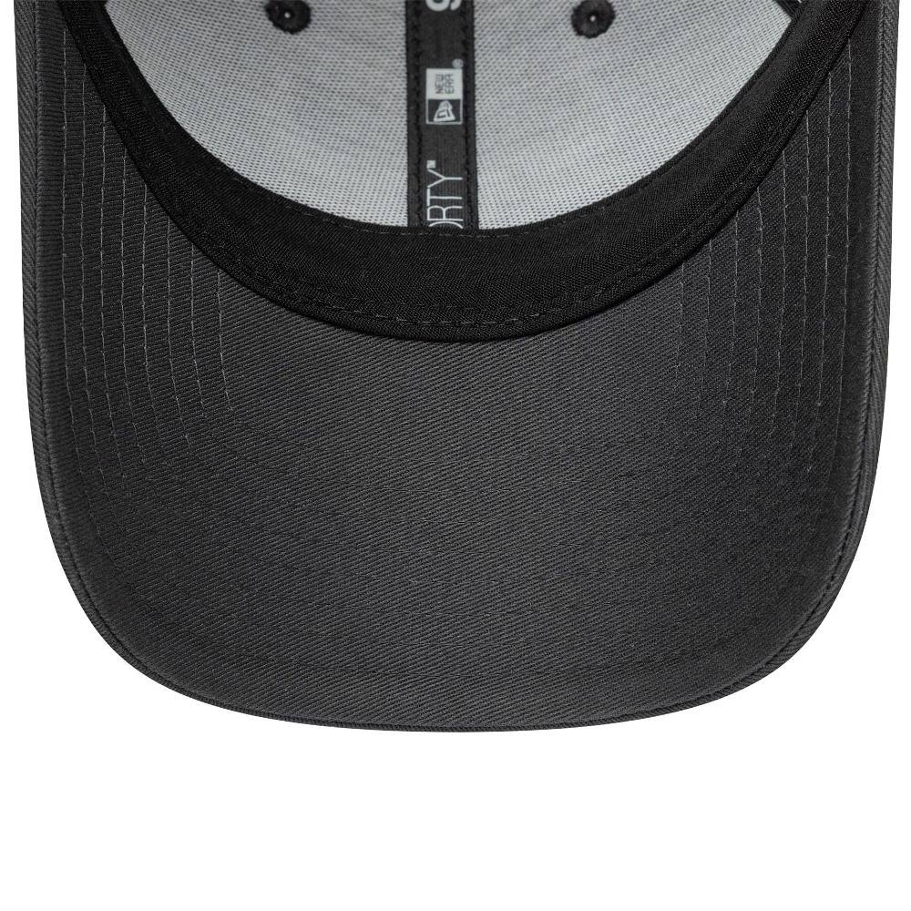 NEW ERA 9FORTY TRUCKER CHICAGO BULLS