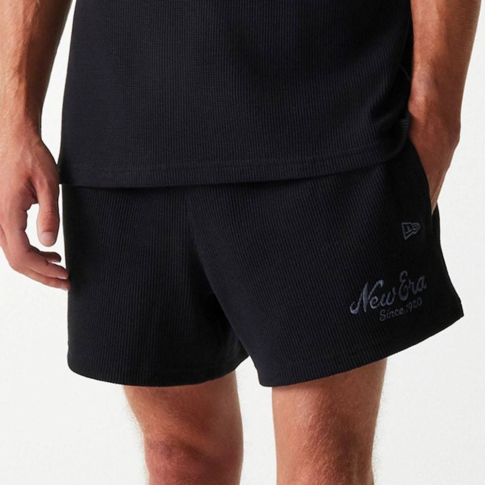 NEW ERA NE WAFFLE SHORT