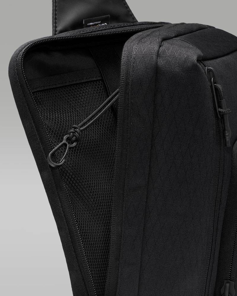 NIKE JORDAN COLLECTORS CROSSBODY BAG