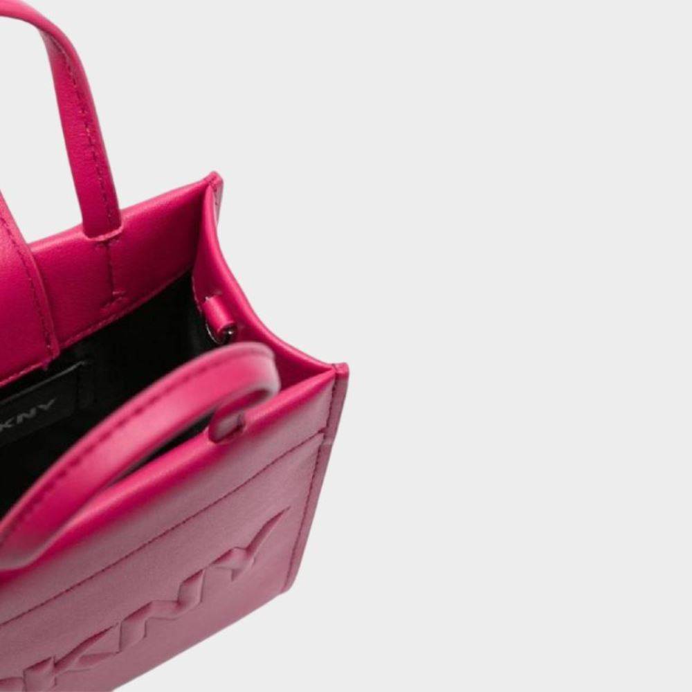 DKNY CARTER CROSS BODY BAG