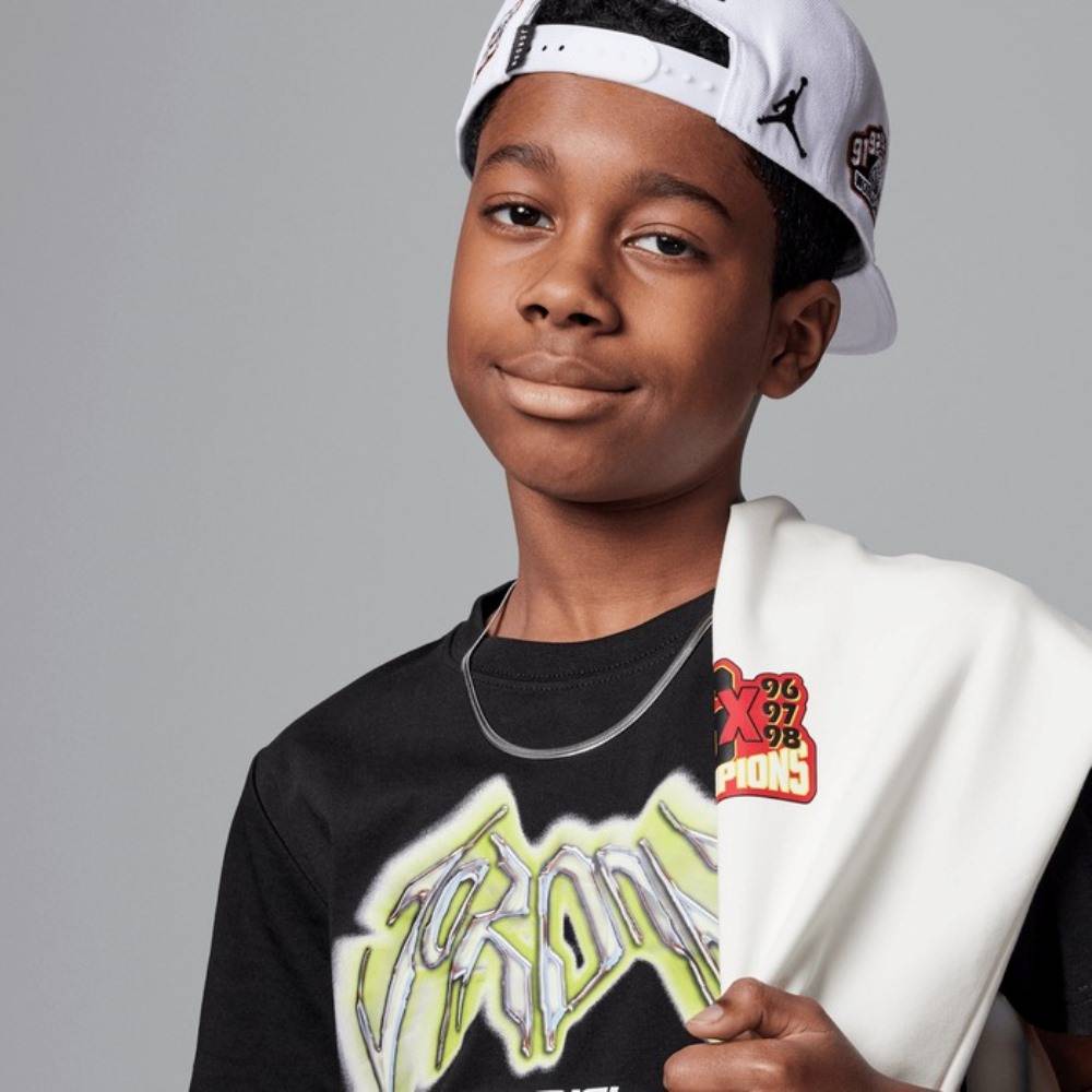 NIKE JORDAN BOYS SPORTS GRAPHIC SS T