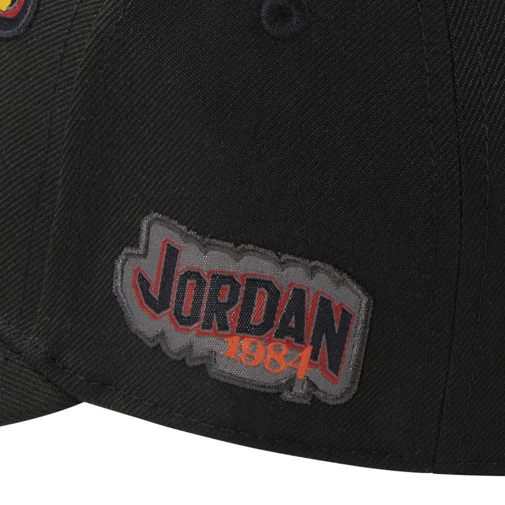 NIKE JORDAN SIGNATURE CURVEBRIM