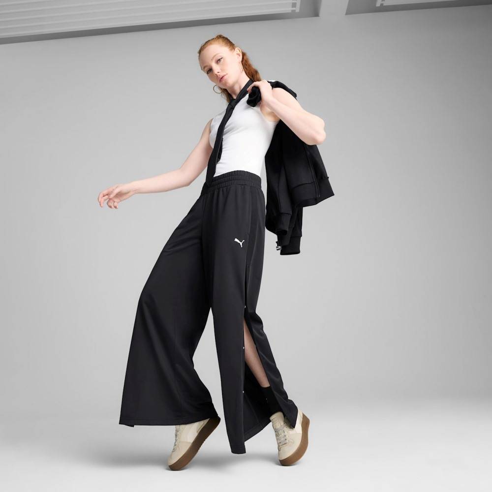 PUMA WARDROBE ESS RELAXED LOW RISE POPPER PANTS OP