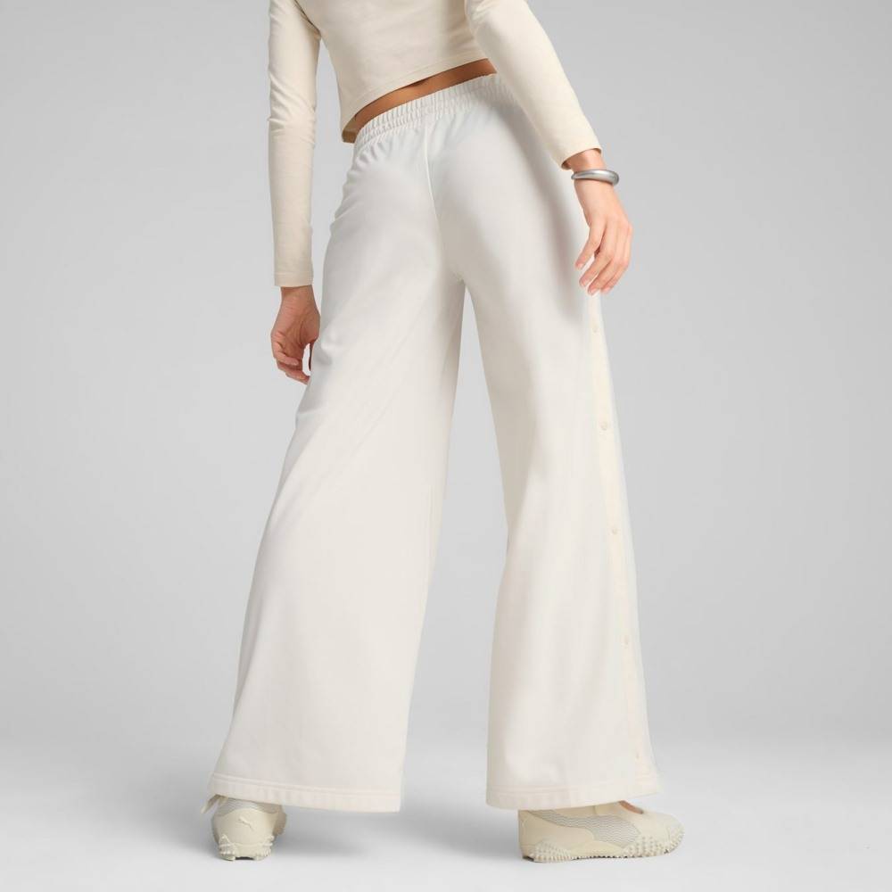 PUMA WARDROBE ESS RELAXED LOW RISE POPPER PANTS OP
