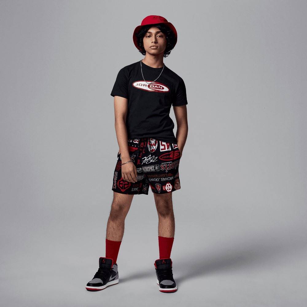 NIKE JORDAN BOYS MJ ESS SS TEE