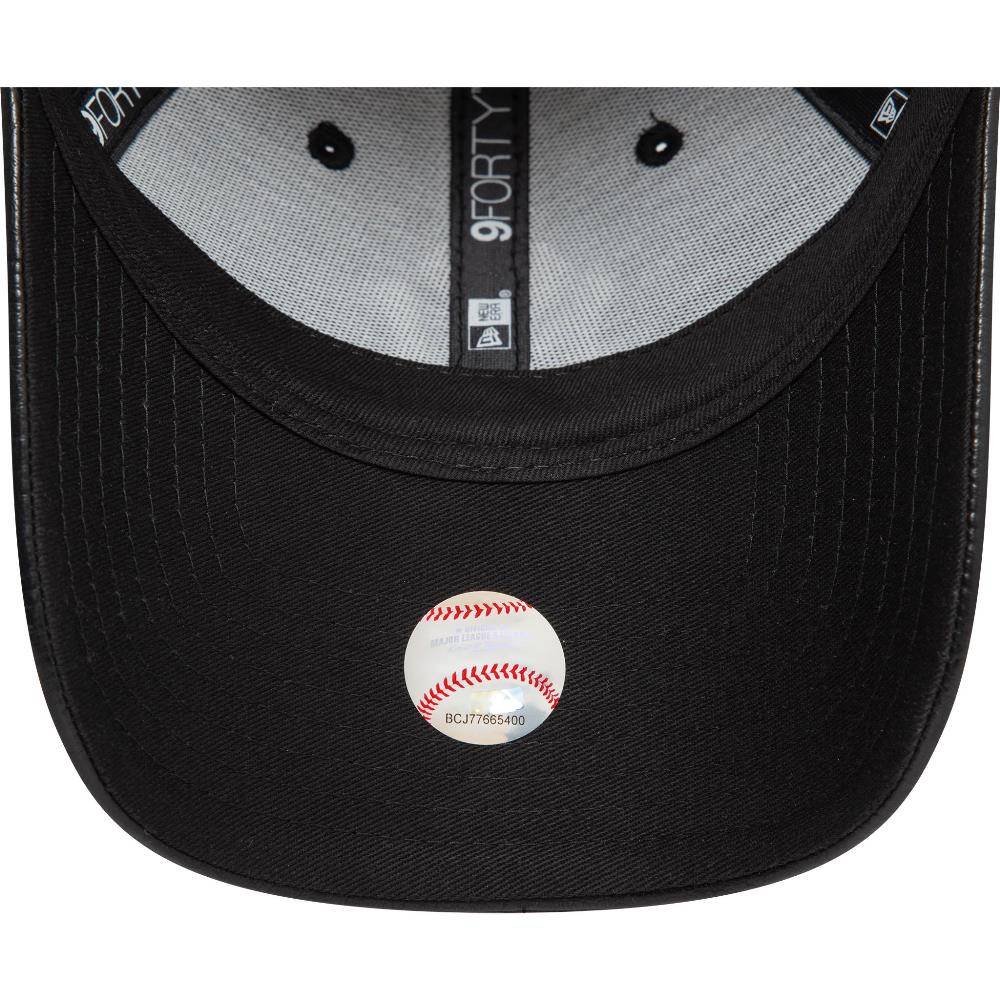 NEW ERA WMNS CRINKLED PU 9FORTY NEW YORK YANKEES