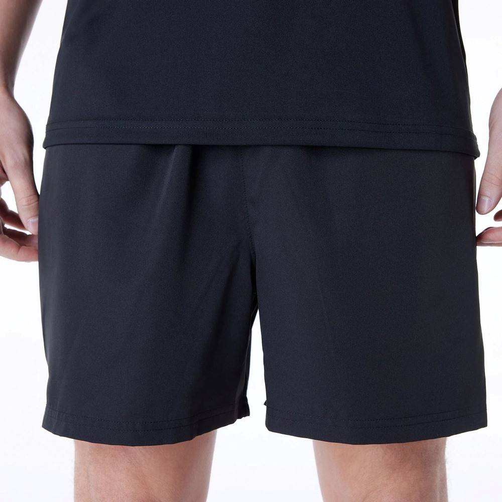 NEW ERA SHORT