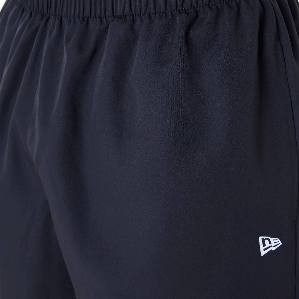 NEW ERA SHORT