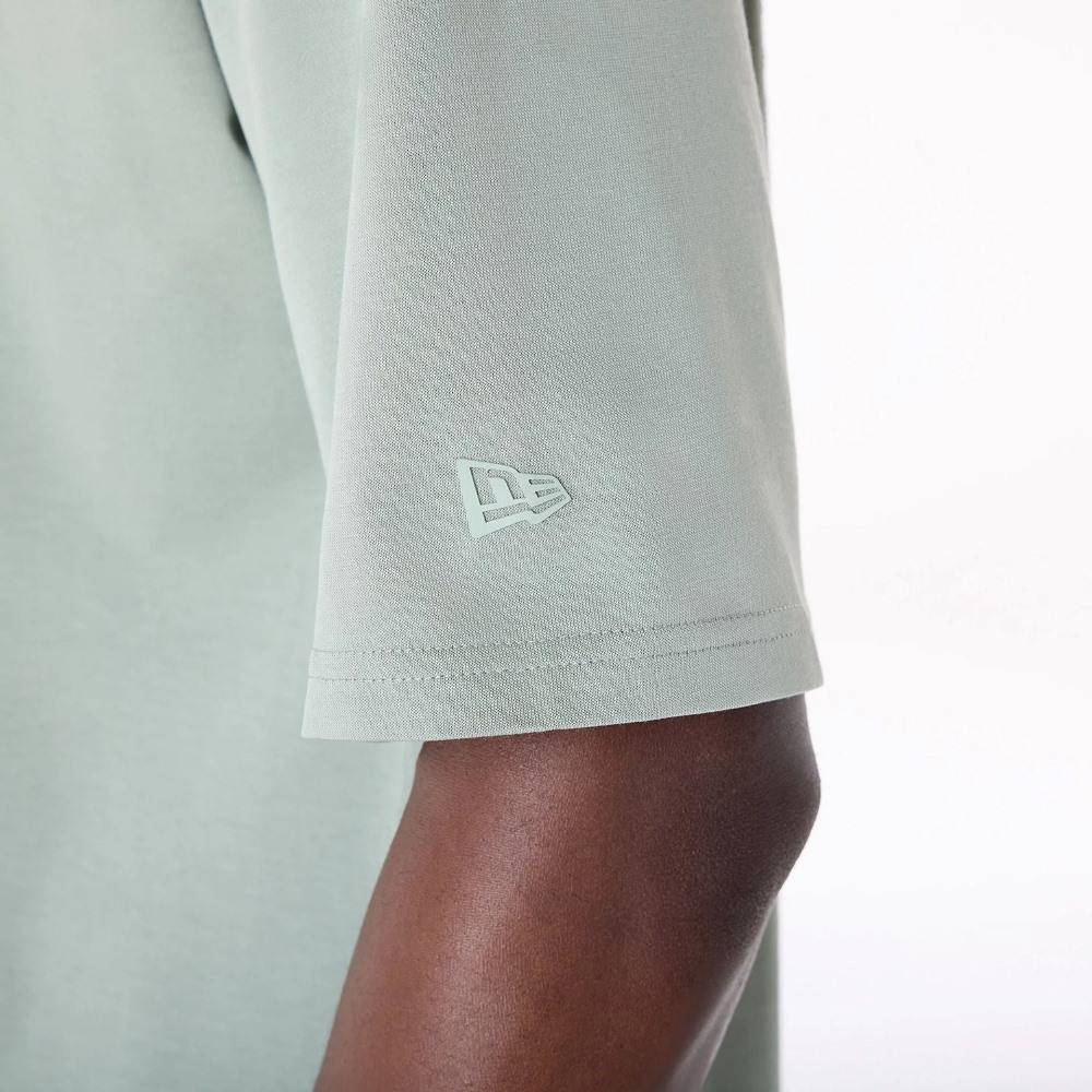 NEW ERA NE STICKER OS TEE