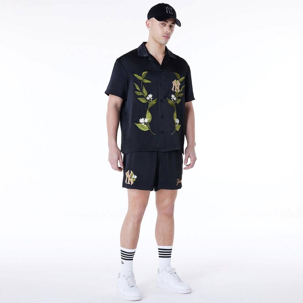 NEW ERA MLB WOVEN SHORT NEW YORK YANKEES