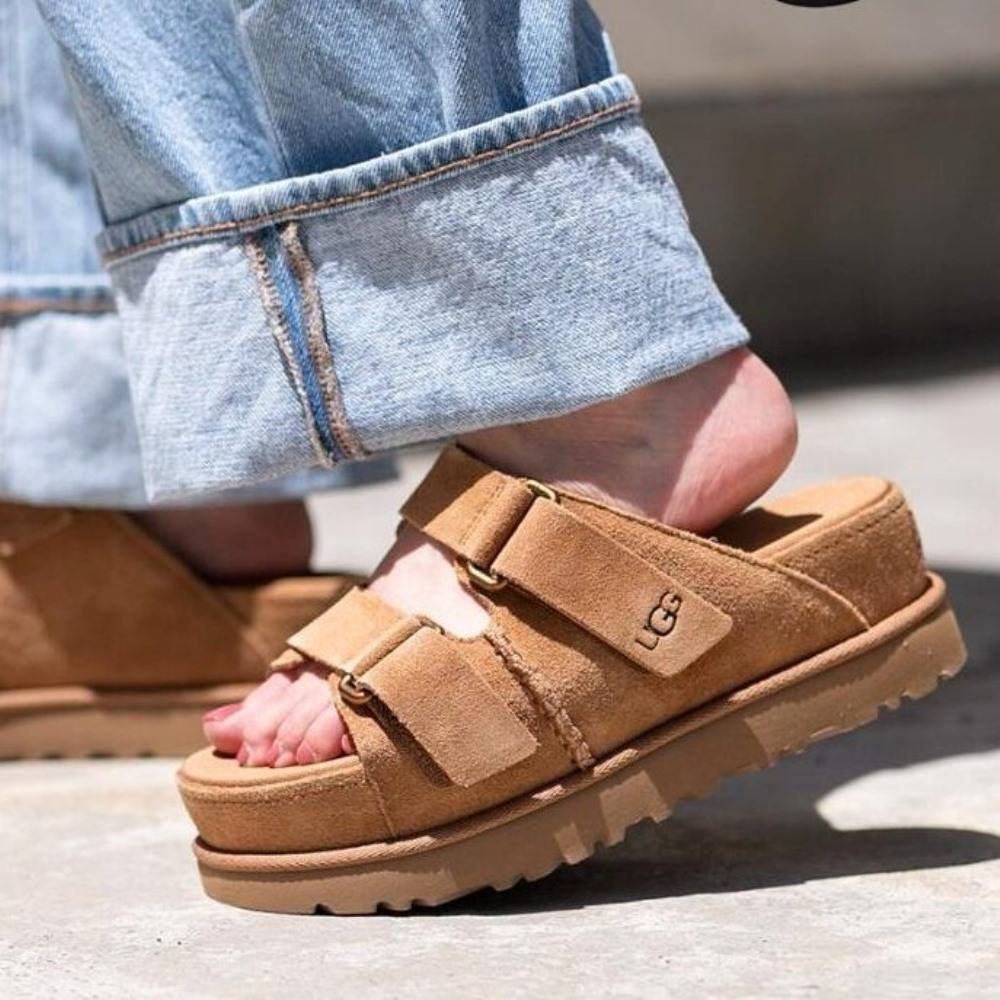 UGG GOLDENSTAR HI SLIDE
