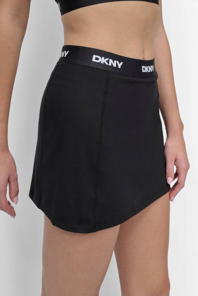 DKNY LOGO ELASTIC BALANCE COMPRESSION SKORT