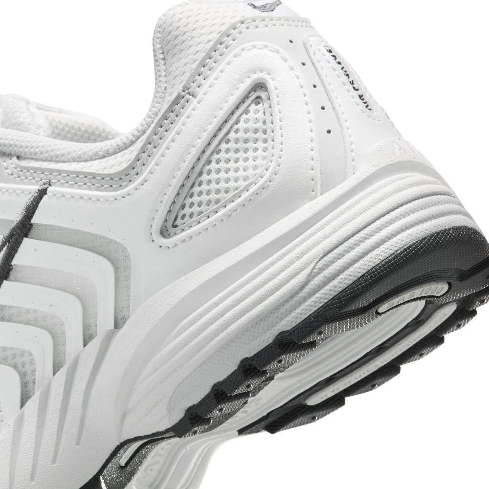 NIKE WOMENS AIR PEGASUS 2005