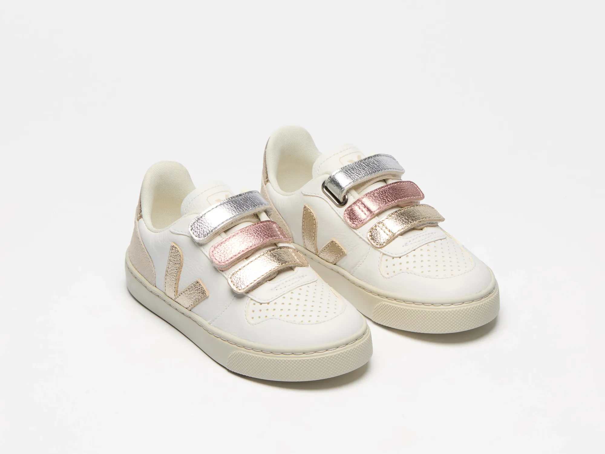 VEJA V-10 CHROME-FREE LEATHER INFANT