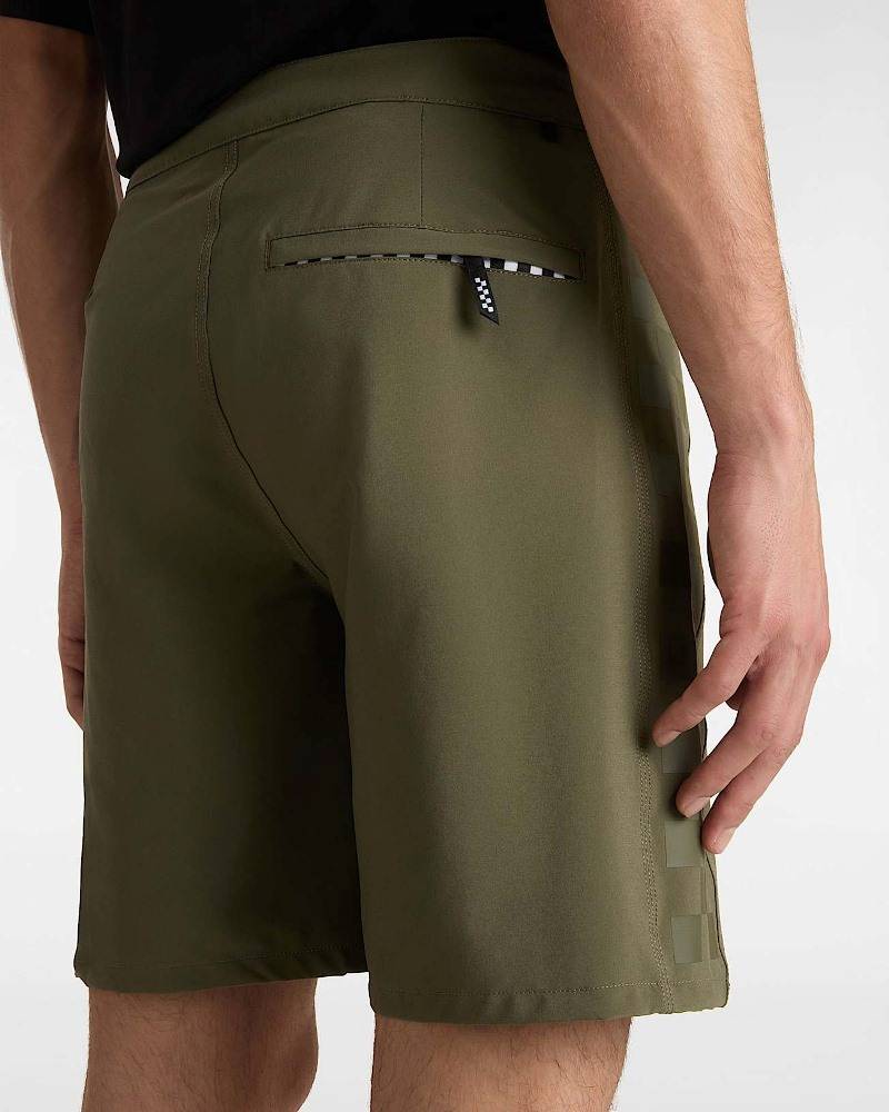 VANS MTE DAILY SOLID SIDELINE BOARD SHORT