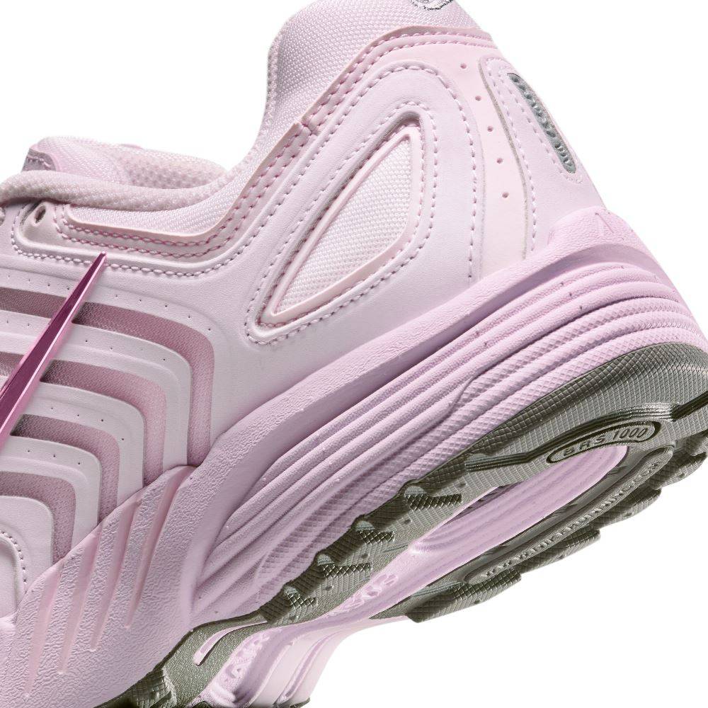 NIKE WOMENS AIR PEGASUS 2K5