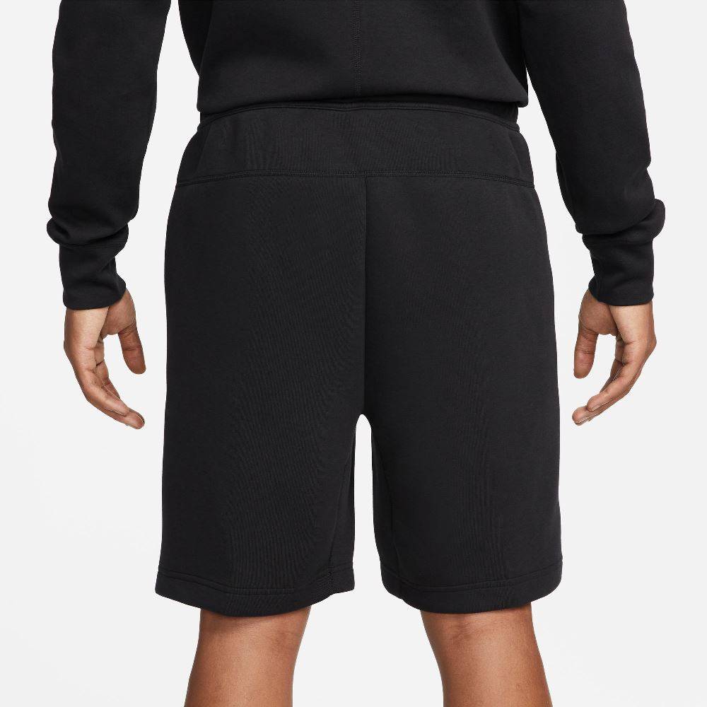 NIKE TECH FLEECE SHORT