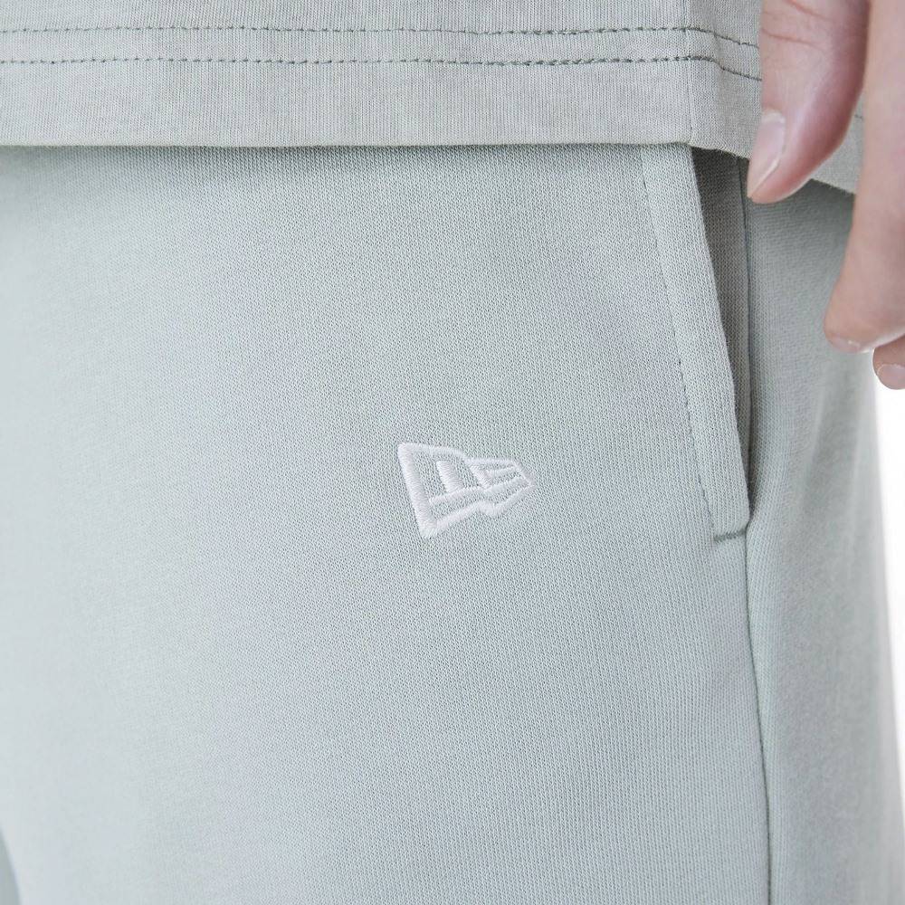 NEW ERA MLB LEAGUE ESSENTIAL SHORTS NEW YORK YANKEES