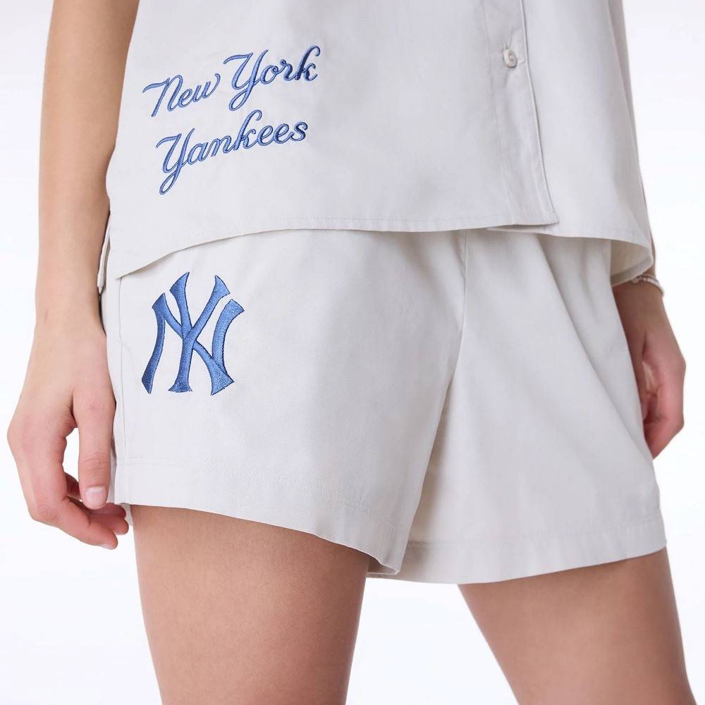 NEW ERA WMNS MLB SHORT NEW YORK YANKEES