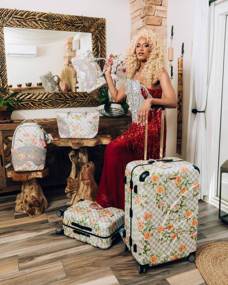 SPRAYGROUND AI FLORAL FULL SIZE LUGGAGE