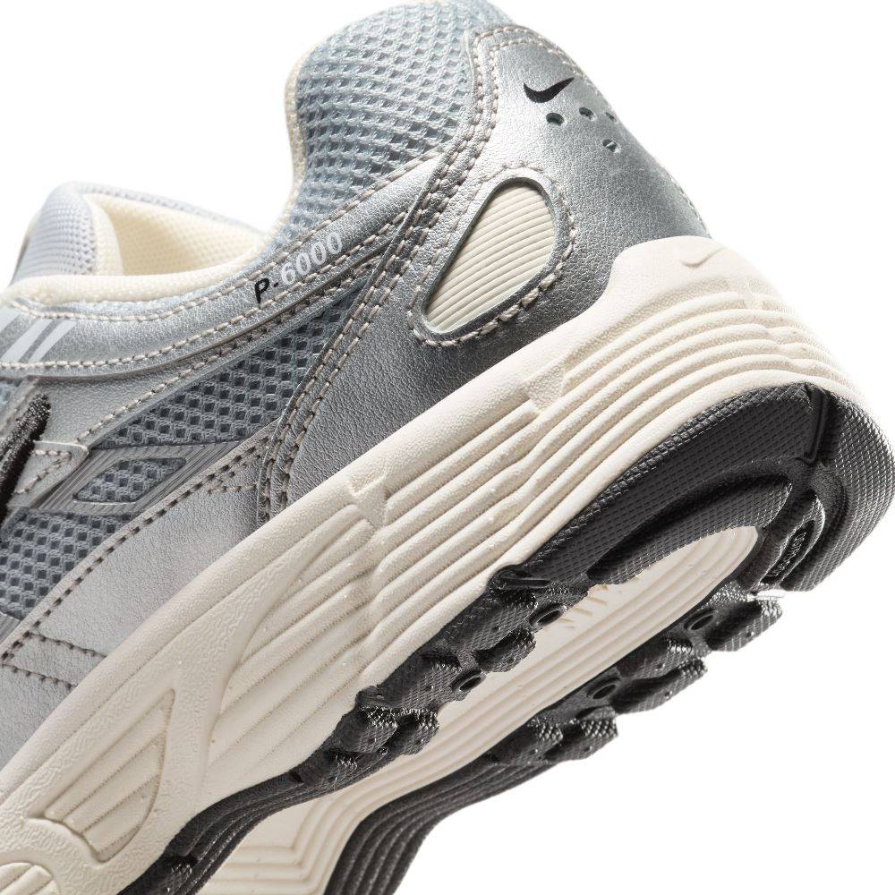NIKE P-6000 (GS) JUNIOR SHOES
