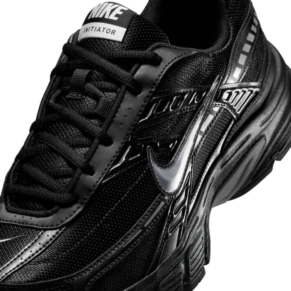 NIKE INITIATOR SHOES