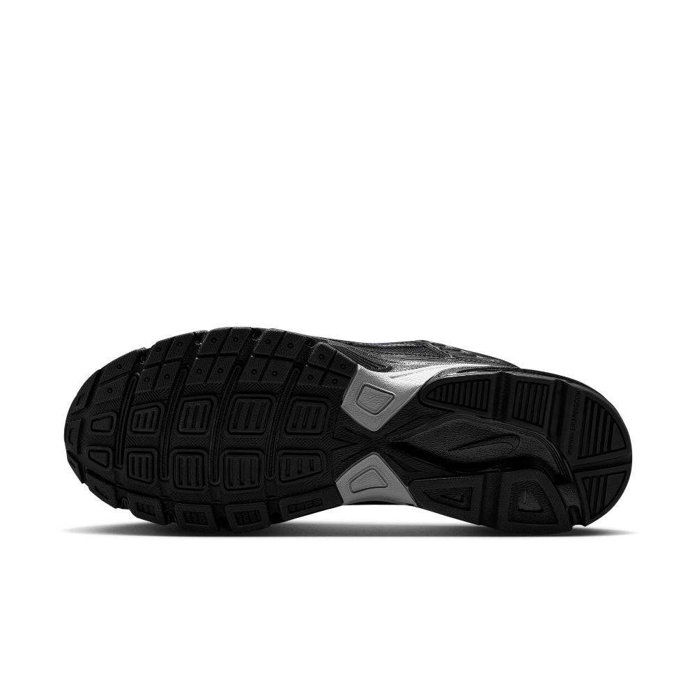 NIKE INITIATOR SHOES