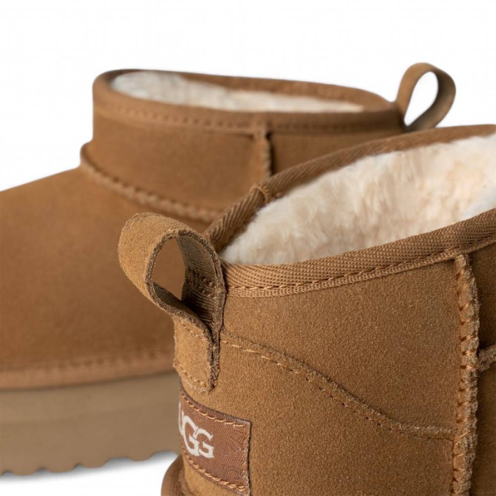 UGG CLASSIC ULTRA MINI PLATFORM KIDS BOOT