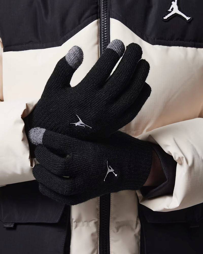 NIKE JORDAN JORDAN ESSENTIALS BEANIE SET