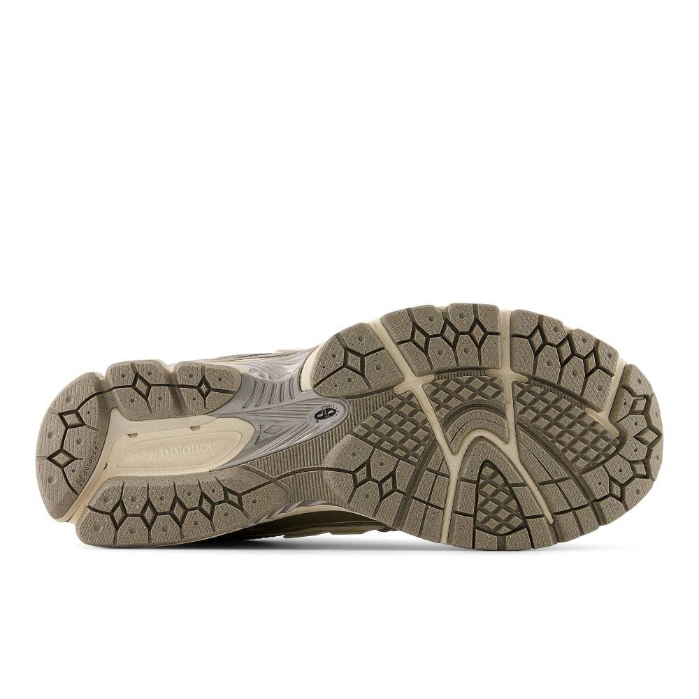 NEW BALANCE 1906R UNISEX CLASSIC SNEAKERS