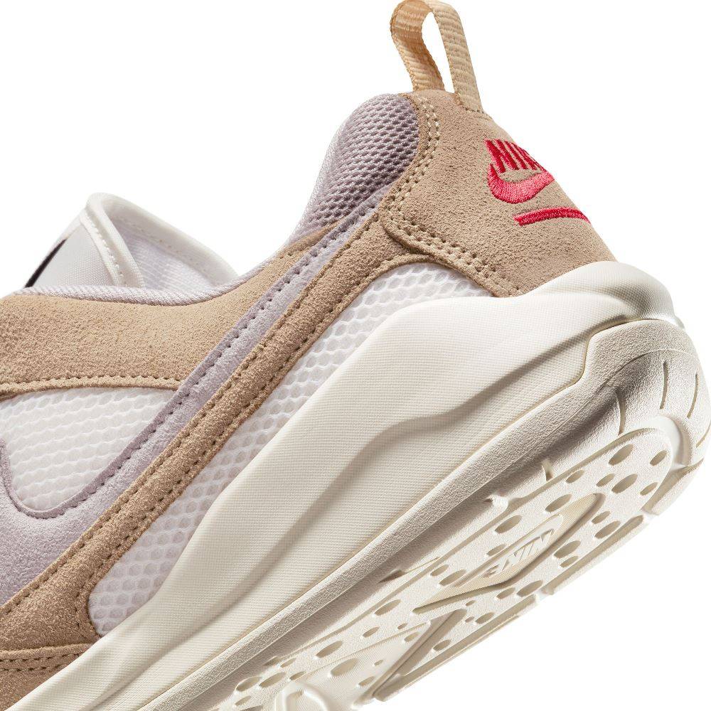 NIKE JORDAN CMFT ERA