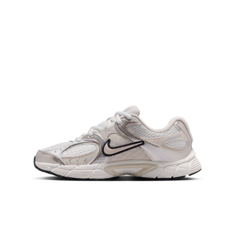 NIKE V5 RNR (GS) JR SHOES