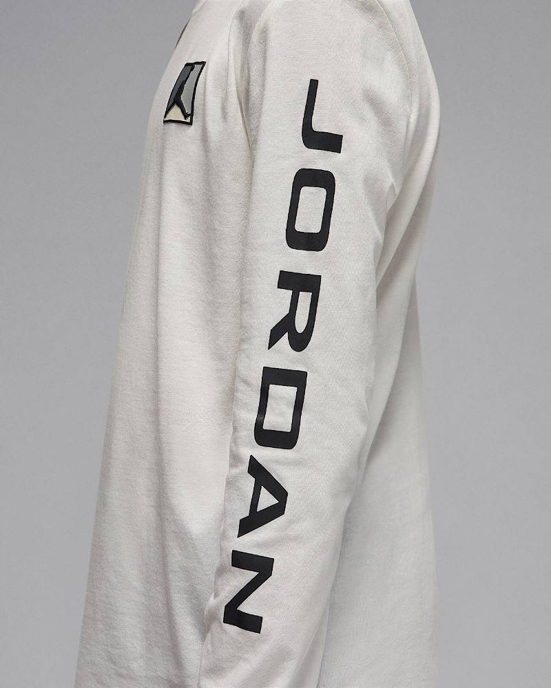 NIKE JORDAN BOYS MJ ESS BASELINE LS TEE