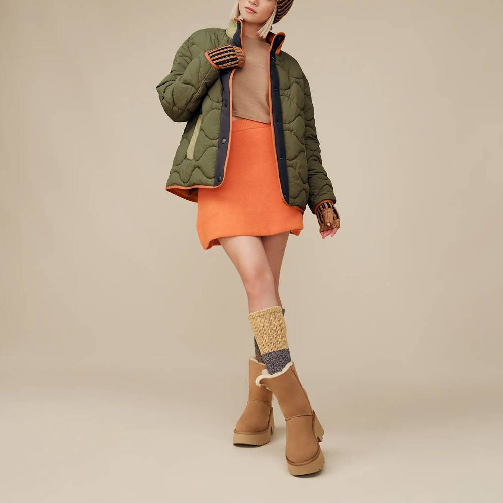 UGG CLASSIC ESMEE BOOT