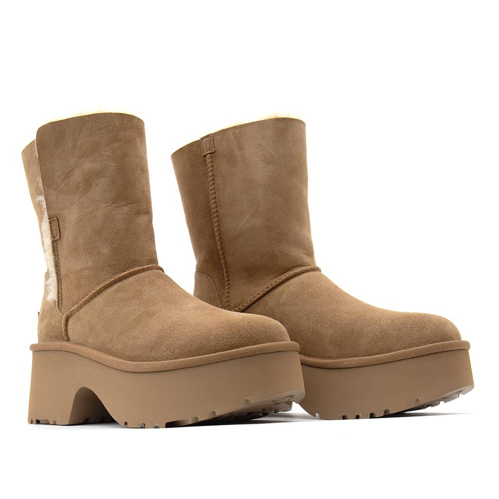 UGG CLASSIC ESMEE BOOT